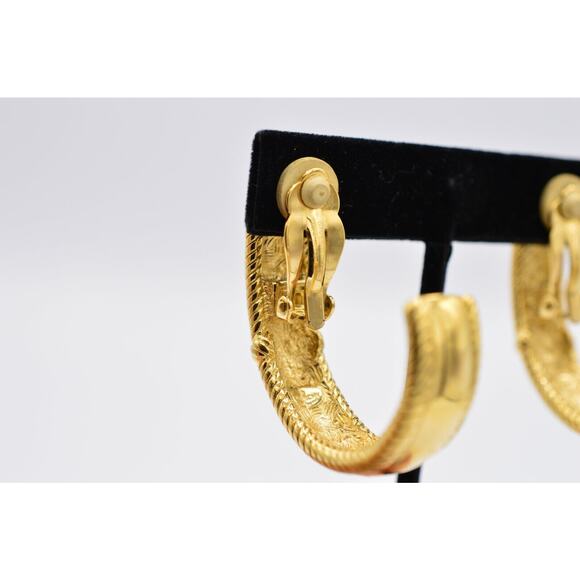 Givenchy Vintage Clip Pm Earrings Chunky Hoop Gold Logo Letters Signed 80s BinAB - Picture 9 of 11